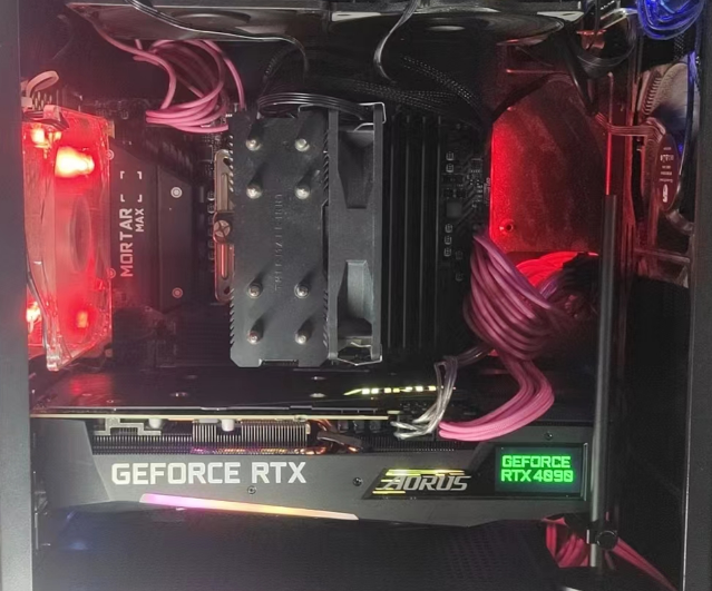 小屏幕假装是4090